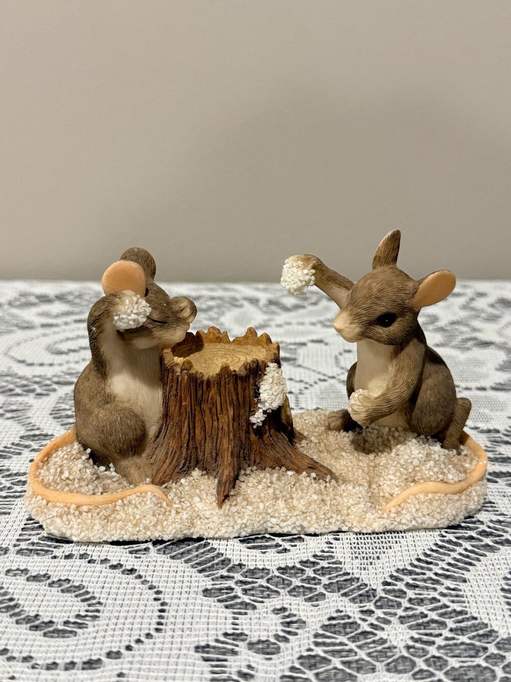 Vintage Charming Tails The Snowball Fight 87/570 Fitz & Floyd Mouse Figurine